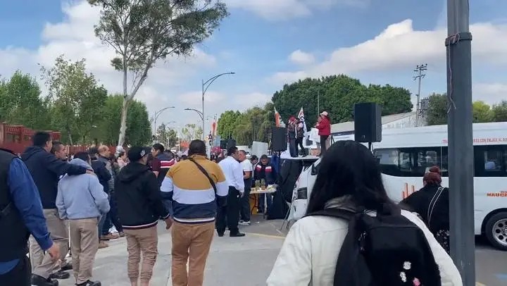 CROC bloquea San Lázaro para presionar aprobación de reforma laboral