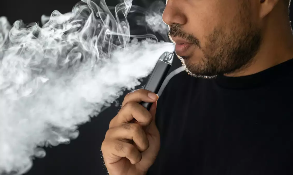 Prohibición de vapeadores aprobada: México endurece regulación de nicotina
