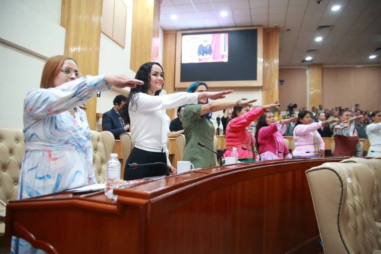 Listo el Congreso para el Parlamento de Mujeres de Nayarit