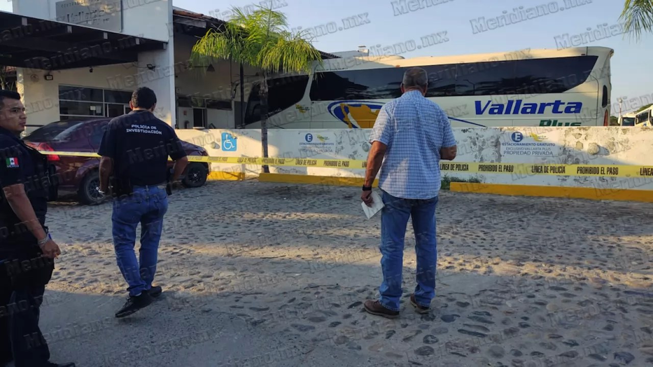 ¡balacera en la central de vallarta plus!