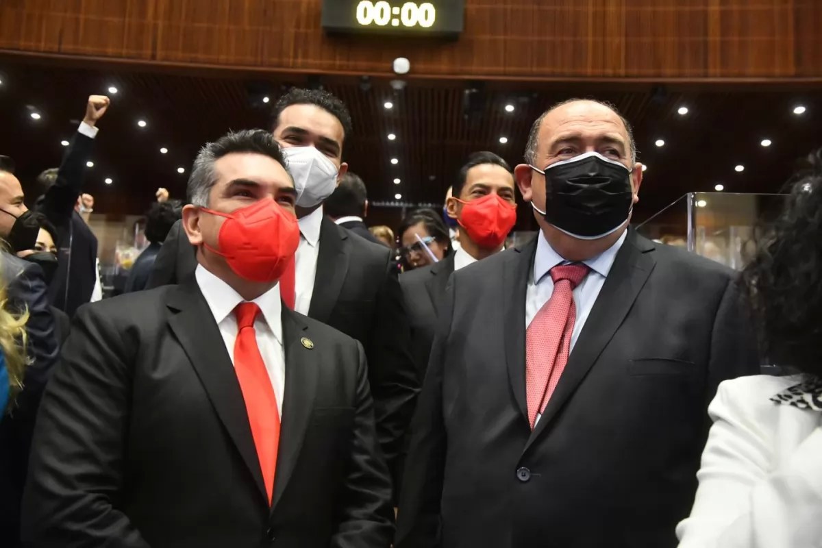 Morena oculta en presupuesto un \"cochinito para gastos oscuros, acusa el PRI