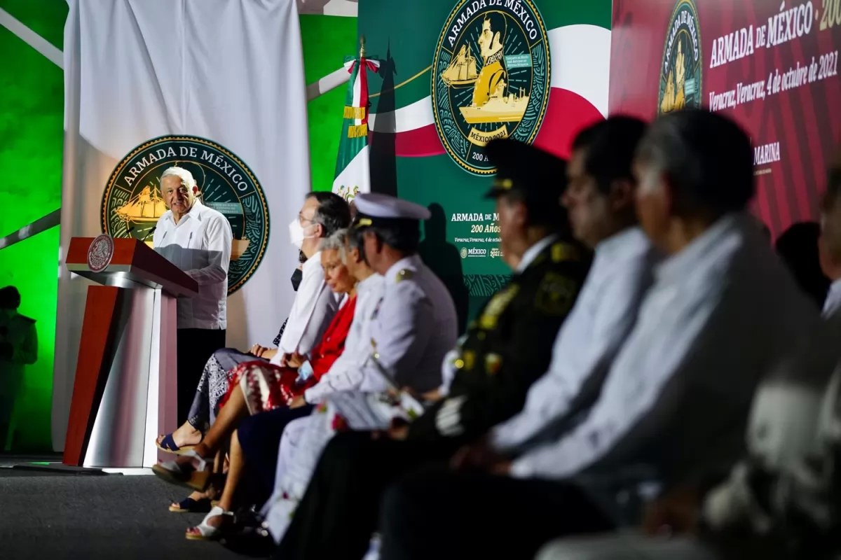 Destaca Presidente respaldo de la Armada de México