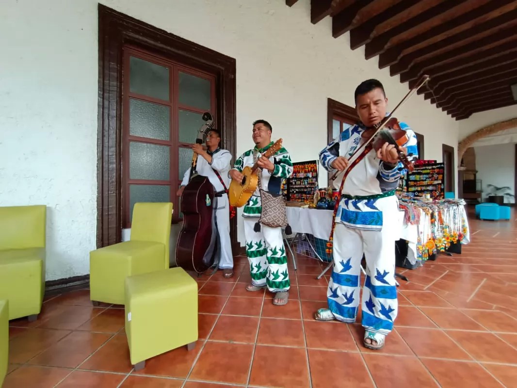 Celebran al turismo en el ex Convento de la Cruz de Zacate