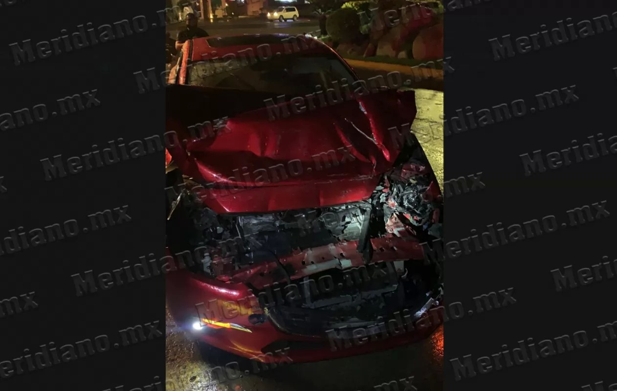 Fuerte encontronazo en la entrada a fluvial