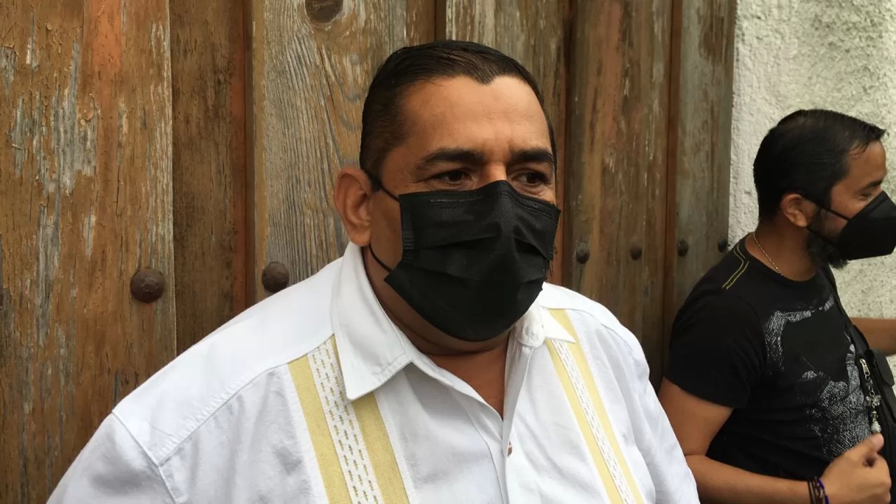 Mucho opinologo abre la boca sin saber de la materia: Tahuahua