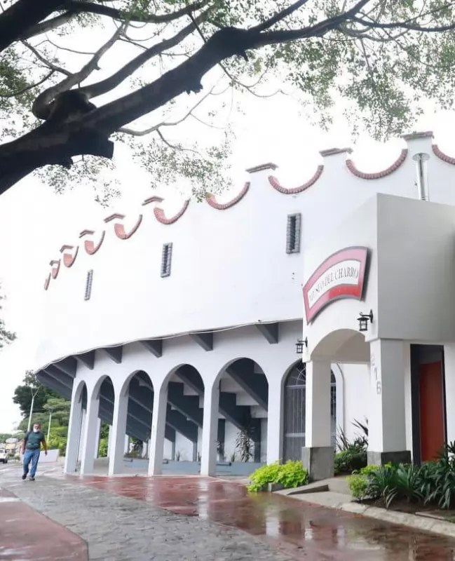 Regresan al pueblo el lienzo charro de La Loma