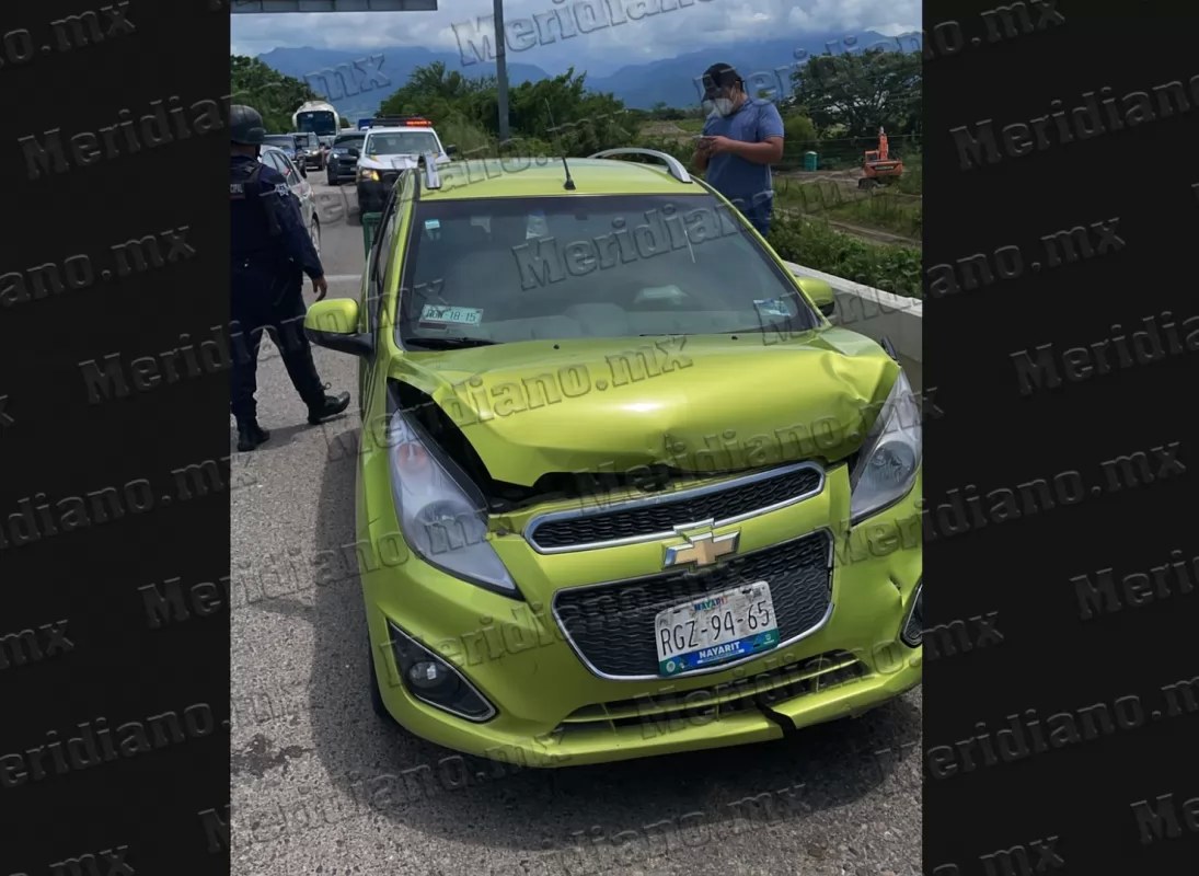 ¡choque “laminero” en el puente ameca!