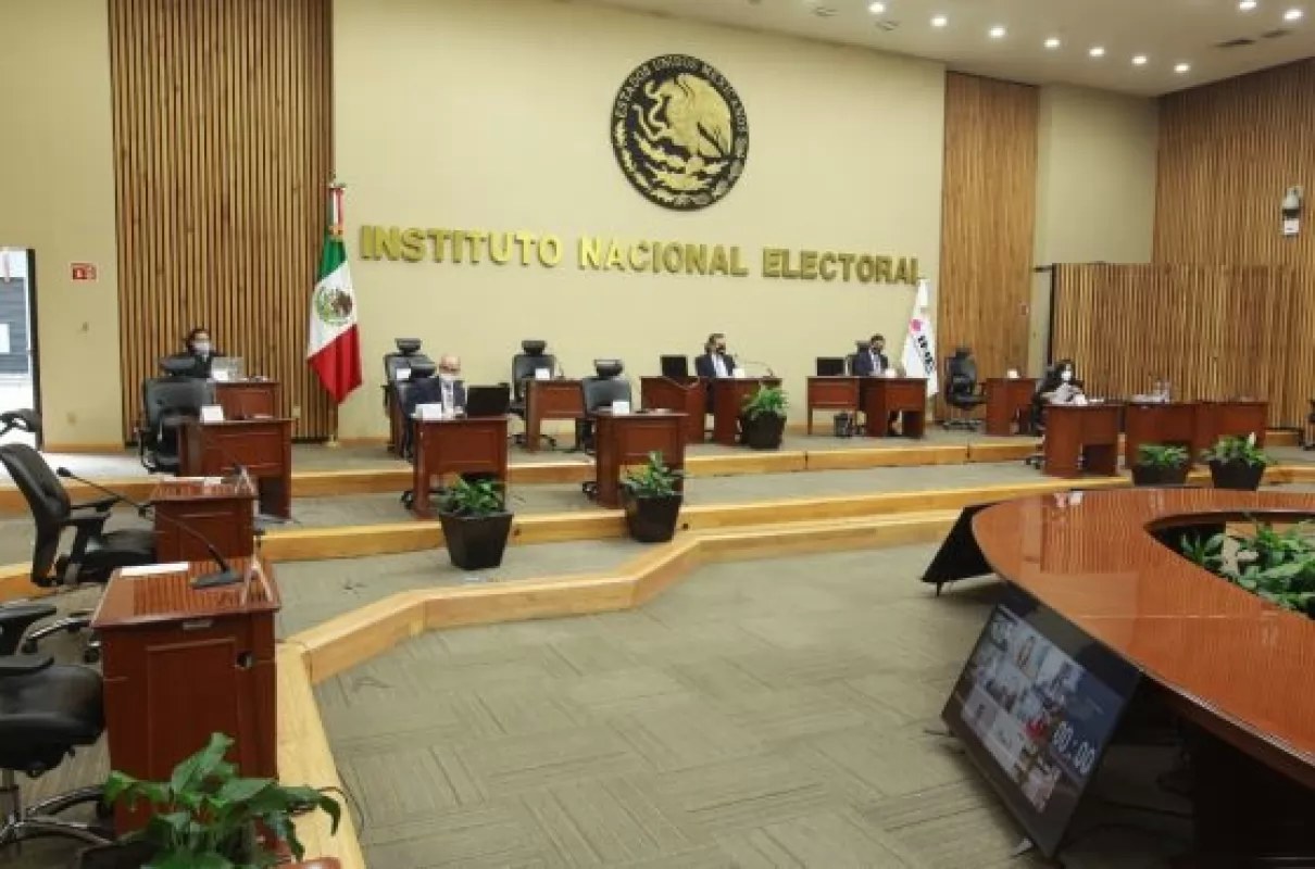 Sanciona INE a PT y Morena  por financiamiento irregular