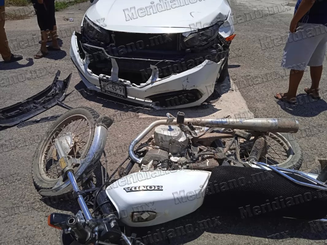 ¡chocó otro motociclista!