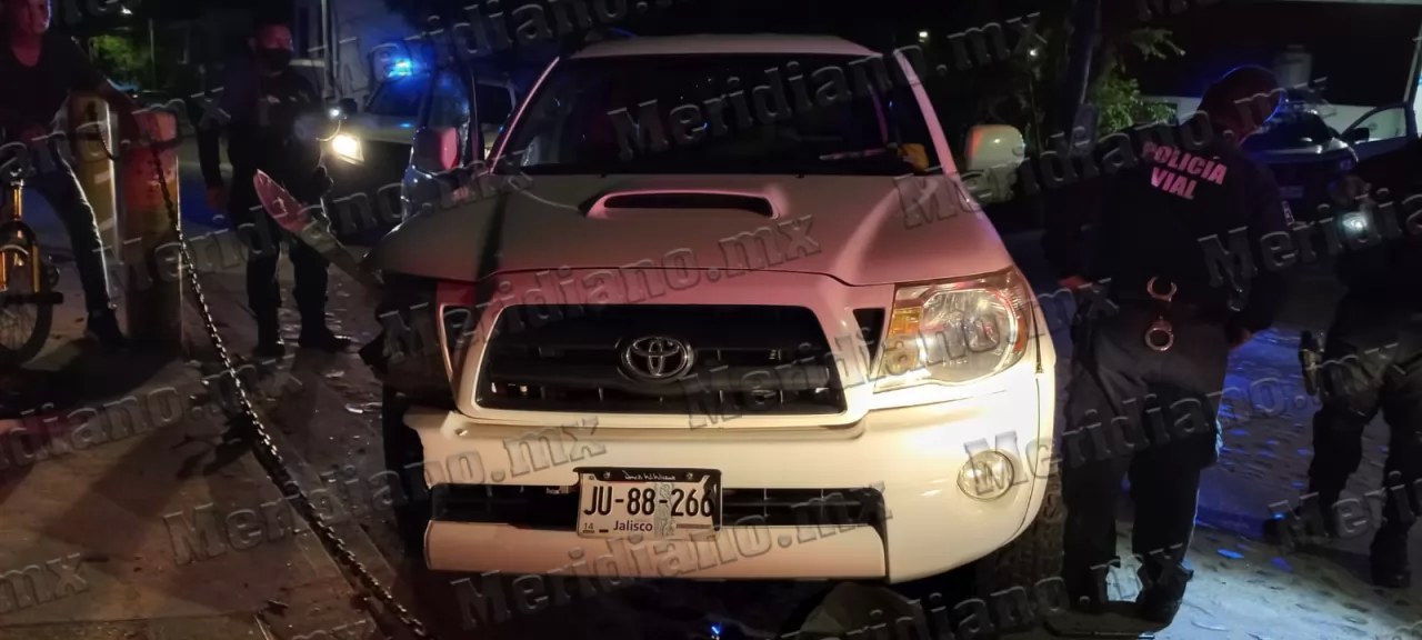 ¡tacoma se “embarro” en la 16 de septiembre!