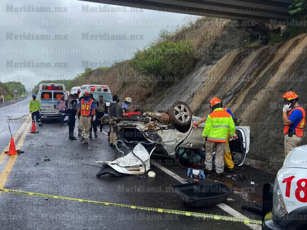 Tres personas pierden la vida tras brutal accidente en el Libramiento Norte