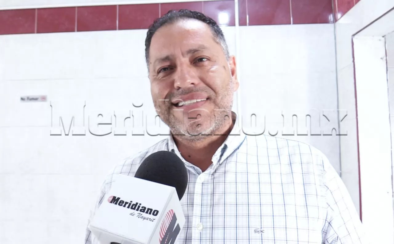 \"Vigilaremos que el nuevo Gobierno de Tepic cumpla sus compromisos\"