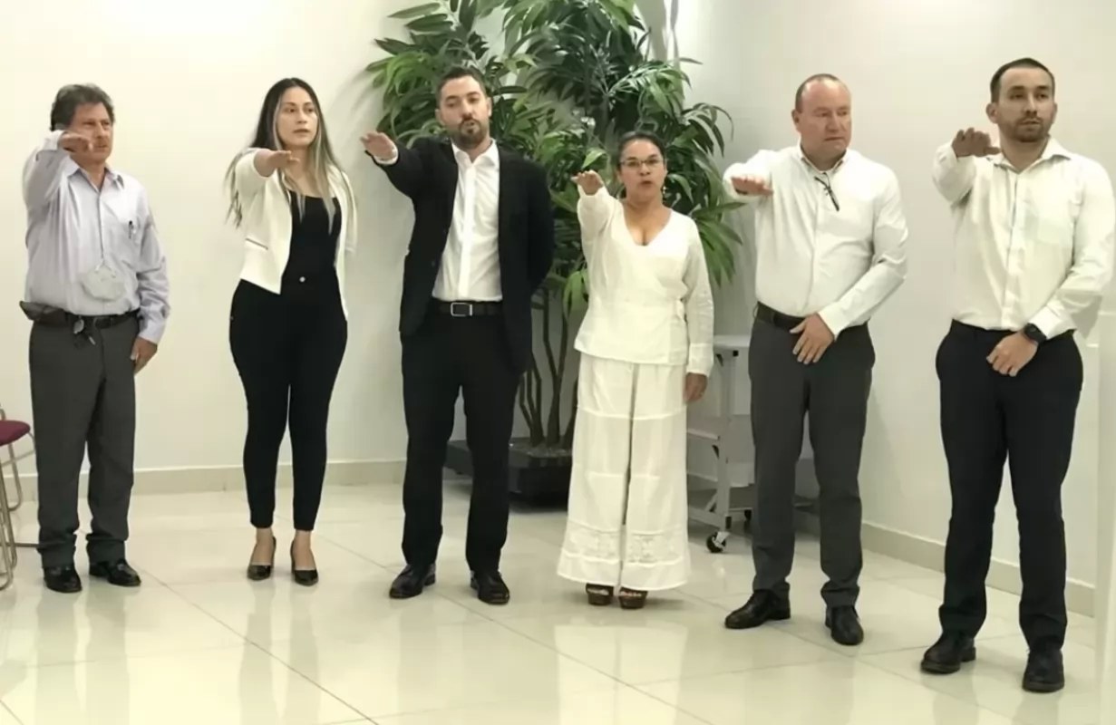 Rinde protesta el nuevo Consejo Directivo de la Asociación de Abogados