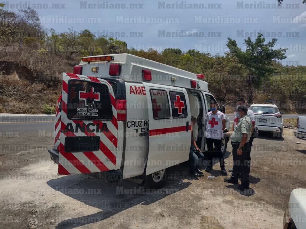 Motociclista lesionado tras derrape en la México 15