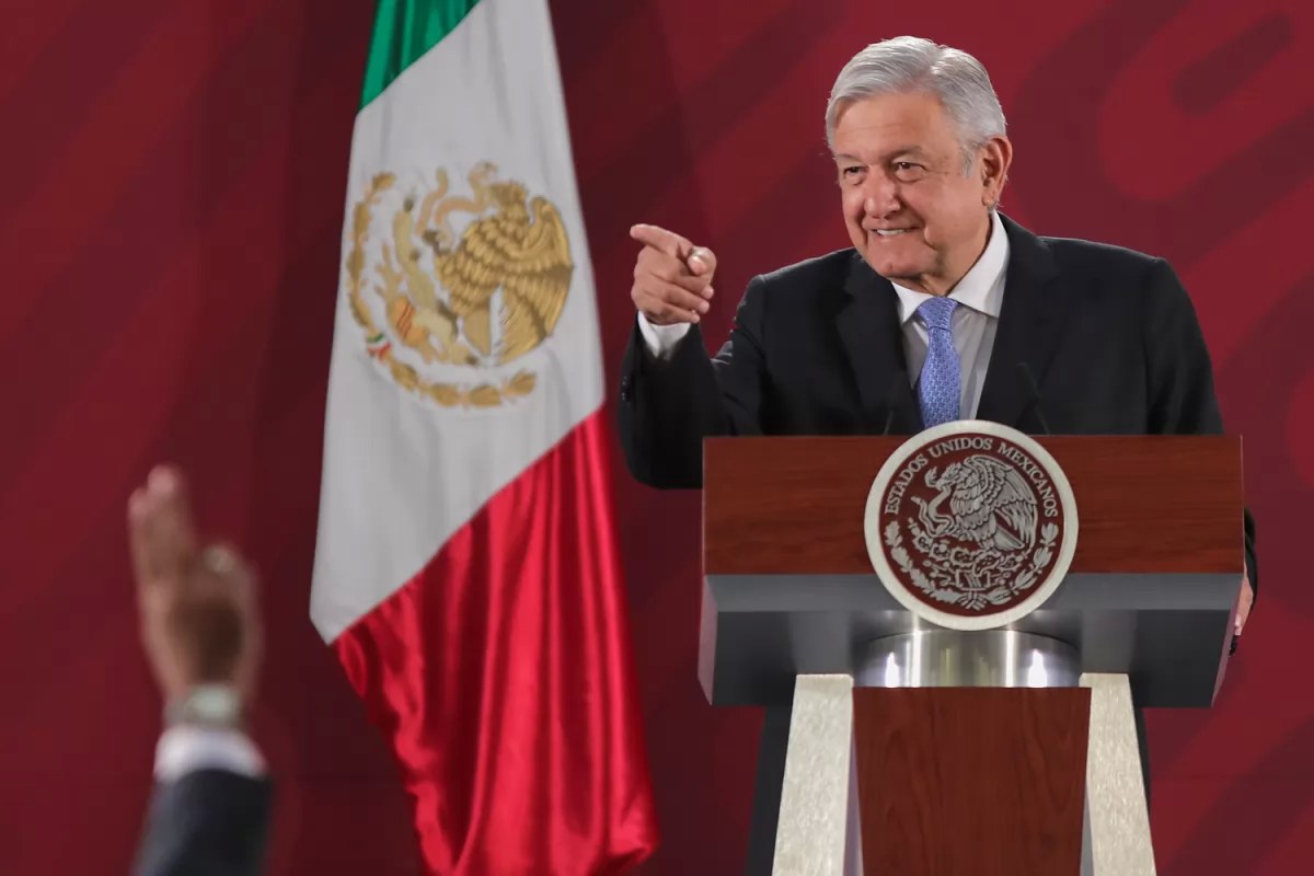 AMLO ganó más de un millón 500 mil pesos en 2020