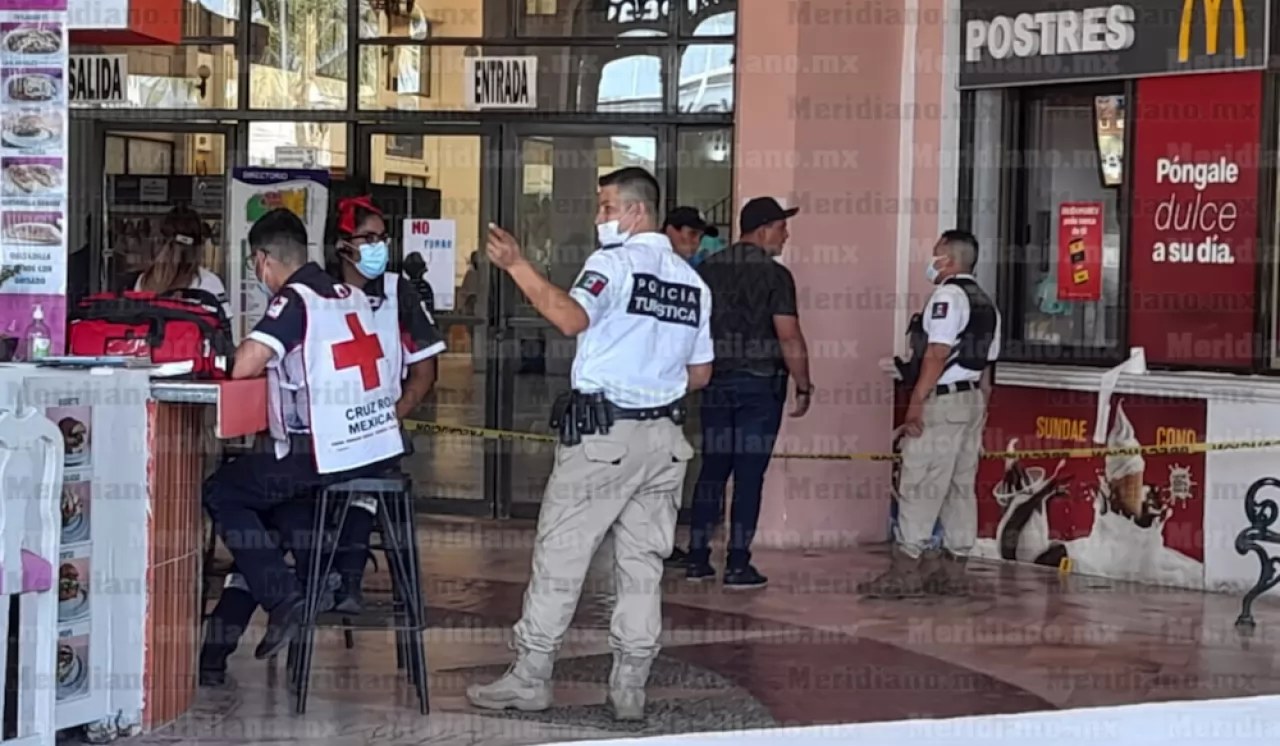 ¡Balazos en Plaza Marina!: Roban 200 mil pesos