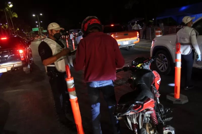 Se Instala en avenidas Operativo Alcoholímetro