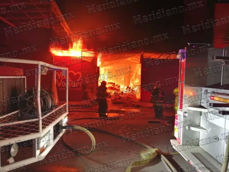 ¡se quemó maderería en la floresta puerto vallarta!