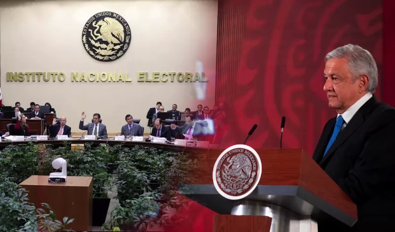 INE exige a AMLO \"ajustar su conducta\"; Lo amonestan por posible desacato