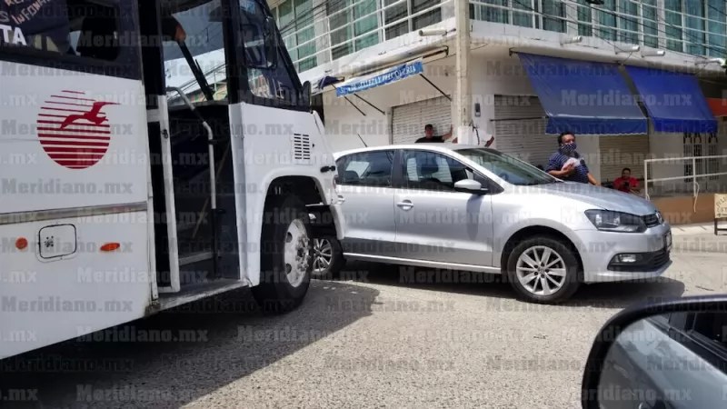 Por brincarse la ruta, ¡MEDINA CHOCA UN COCHE!