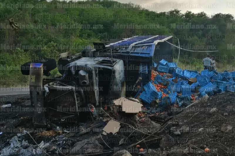 ¡Brutal accidente en la México 15!: Reportan un muerto