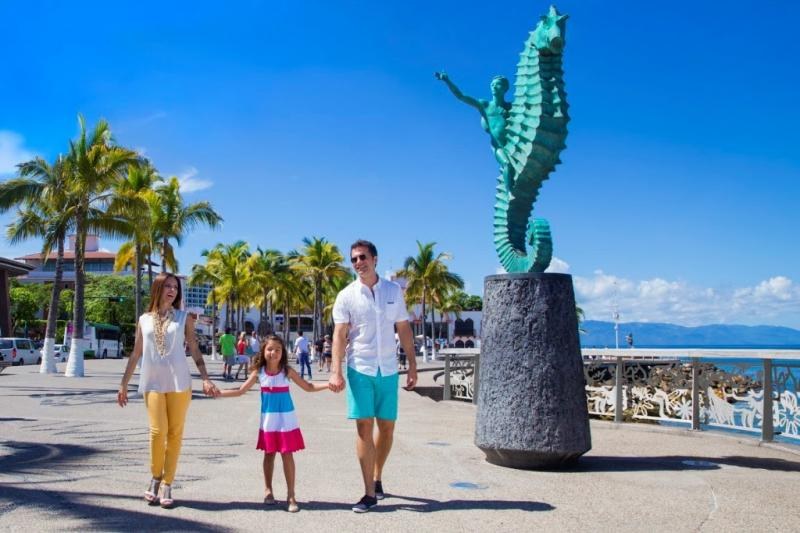Ofrece Puerto Vallarta Para el Turismo Familiar Amplio mar de Posibilidades