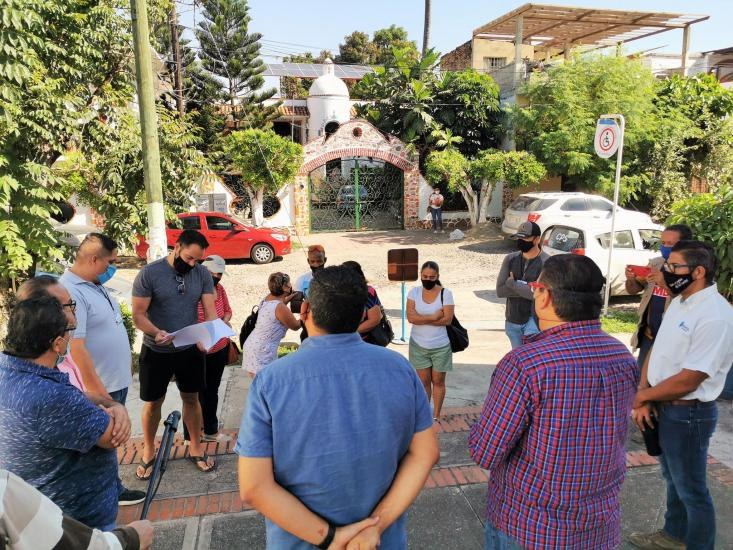 Atiende Seapal a Vecinos de Colinas de la Bahía