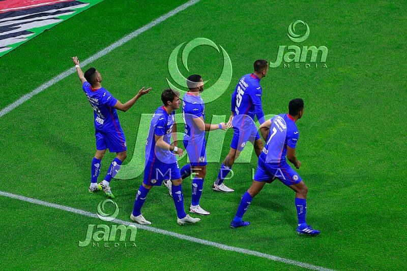 Cruz Azul busca ser el sexto equipo en salir campeón con seis o más derrotas