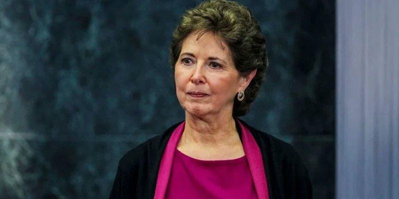 Por irregularidades, multan e inhabilitan a exsecretaria de Cultura