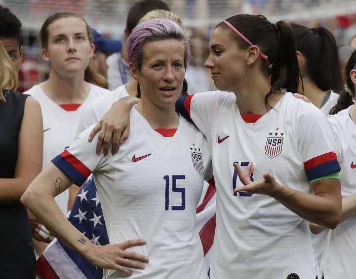 Rapinoe, al fútbol femenino inglés: \"Es una vergüenza\"
