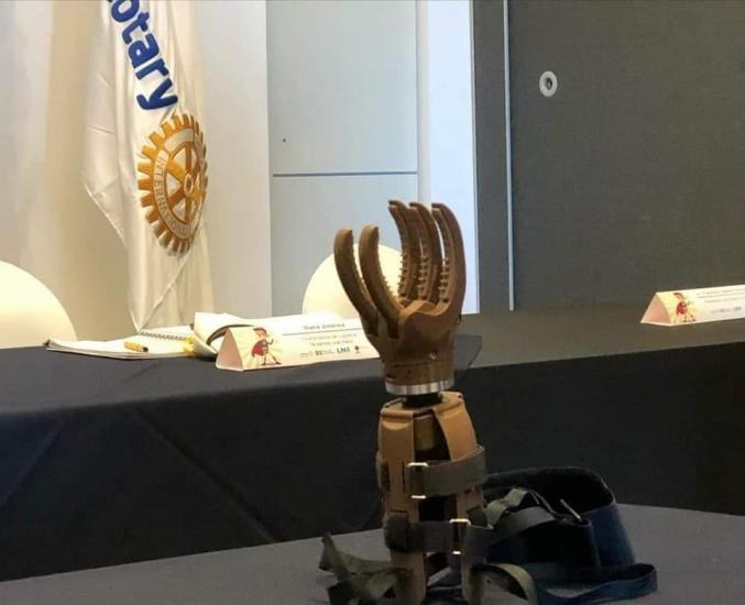 Apoyarán a 30 personas con prótesis para manos en Nayarit