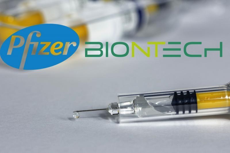 Vacuna Pfizer-BioNTech reporta un 95% de eficacia tras finalizar ensayos