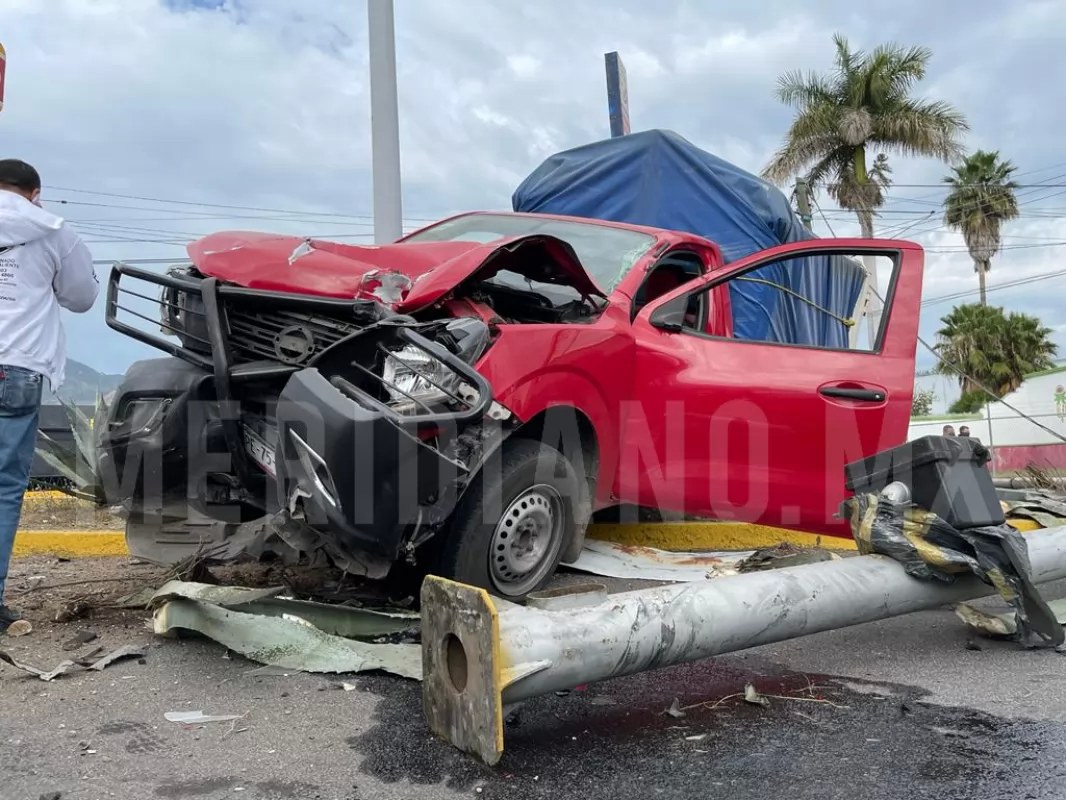 Semaforazo en el Tepic-Xalisco