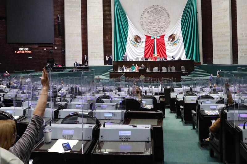 Diputados aprueban buscar reelección, sin pedir licencia y con pago de dieta económica