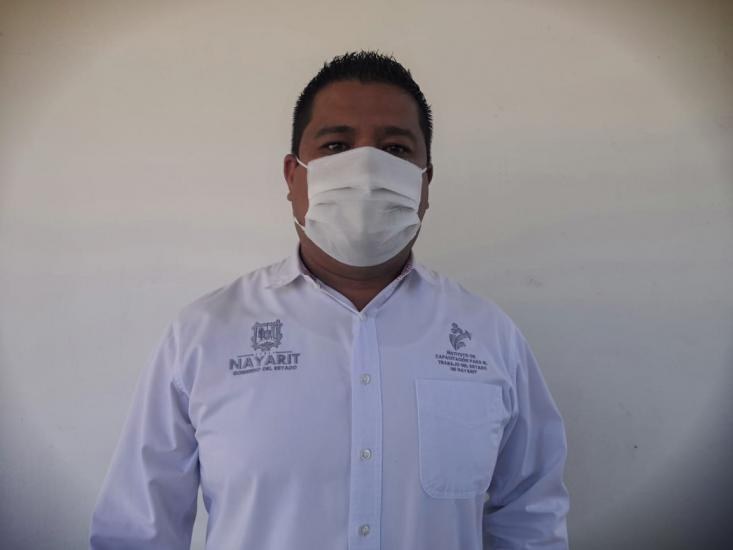 Capacita ICATEN a más de 800 \"negocios seguros\"