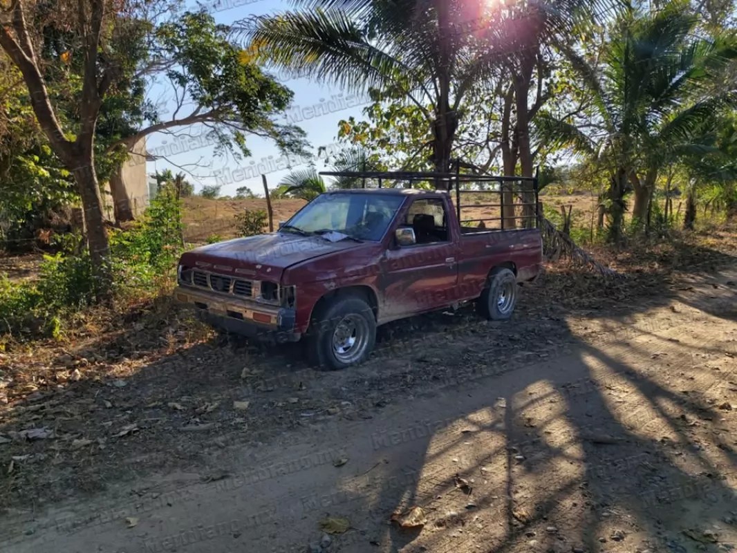 ¡hallaron camioneta robada en bucerias!