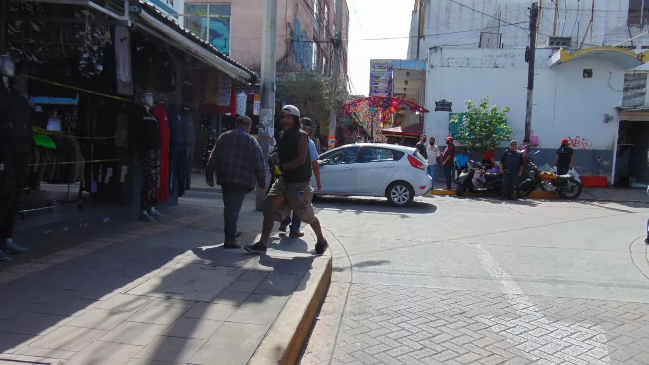 \"Estamos solos contra la delincuencia\": Reina la violencia en el Centro Histórico de Tepic