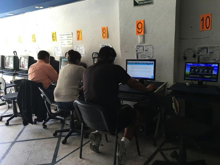 Proponen iniciativa para que el Estado garantice acceso gratuito a Internet