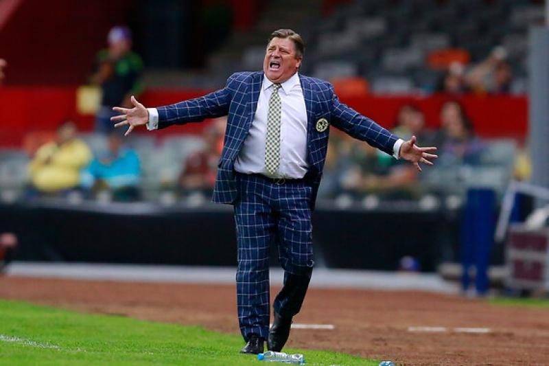Miguel Herrera arremete contra la afición del América