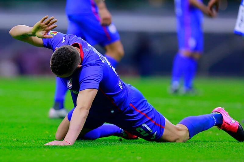 El calvario de Cruz Azul en sus últimos 10 partidos oficiales