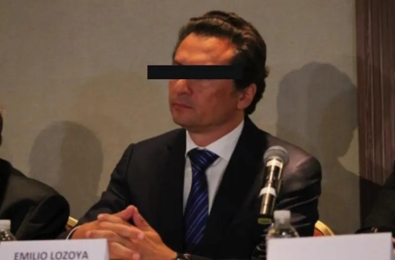 Ordena INAI a FGR publicar parte médico y bitácora de vuelo de extradición de Lozoya