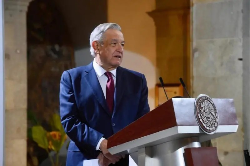 AMLO propone llamar Patria a la vacuna mexicana contra la COVID-19