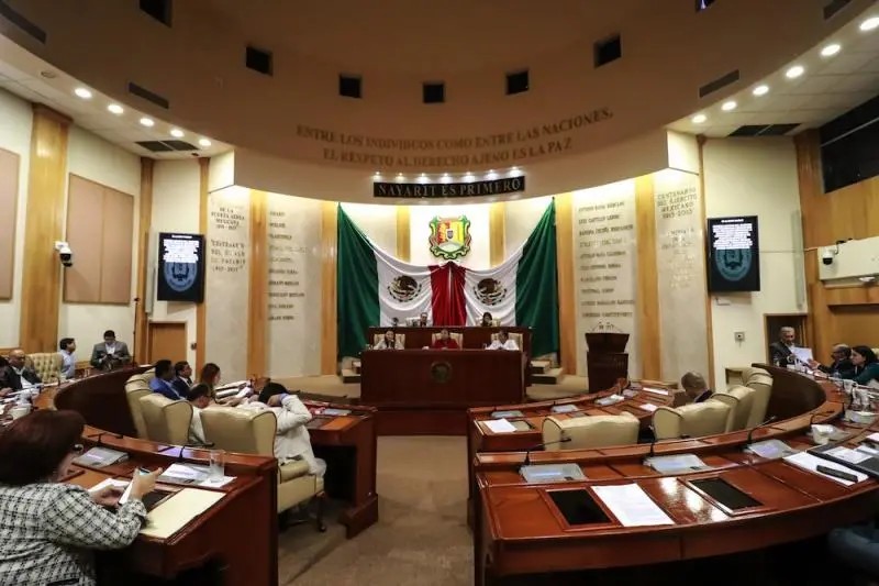 Solicitan a legisladores pedir licencia anticipada en el Congreso de Nayarit