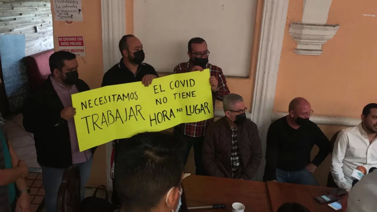 Cayeron ventas de restaurantes y bares hasta en 85%