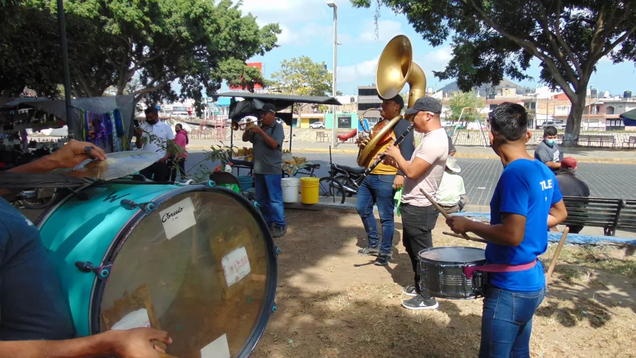 Regresan las bandas musicales a las calles de Tepic
